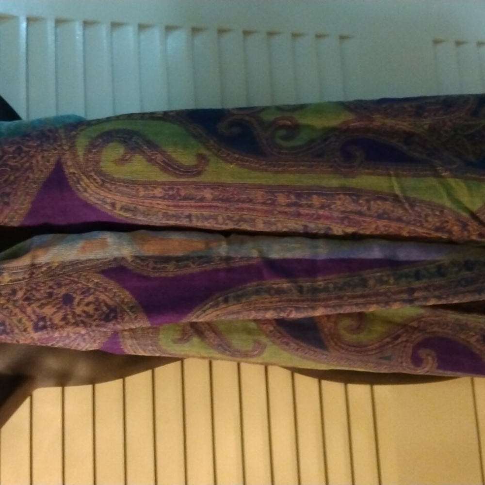 Scarf - Picture 4 of 4